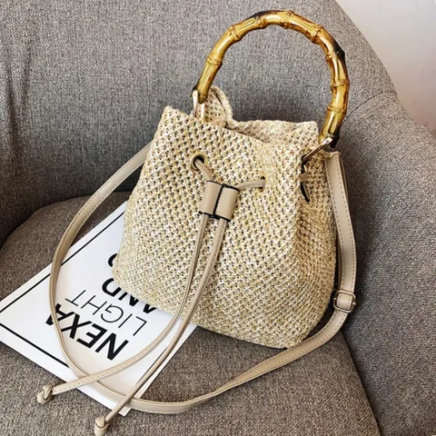 Women Straw Woven Bucket Bag Vintage Bamboo Handle Shoulder Crossbody Bag Casual Beach Summer Vacation Handbag Travel Pouch