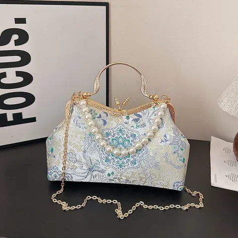 Women Vintage Embroidered Shell Bag New Chinese Floral Beaded Handbag Gold Chain Crossbody Evening Bag With Artificial Pearl Handle