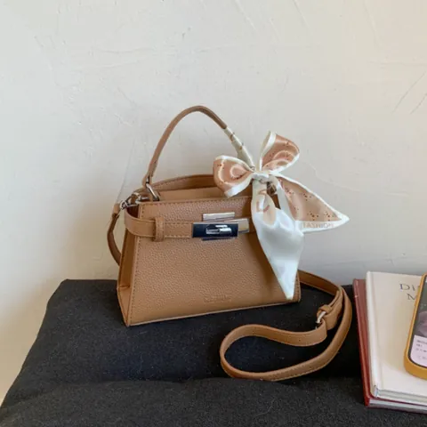 Bolso Kelly para Mujer de Cuero PU con Textura de Lichi Bolso de Mano Retro Minimalista Con Pañuelo Decorativo de Satén
