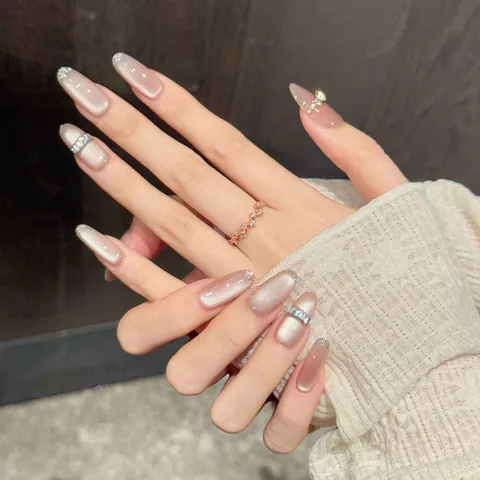 Handmade Champagne Nude Pink Cat Eye Press On Nails With Rhinestone French Style Luxury Decorative Reusable False Nails For Women