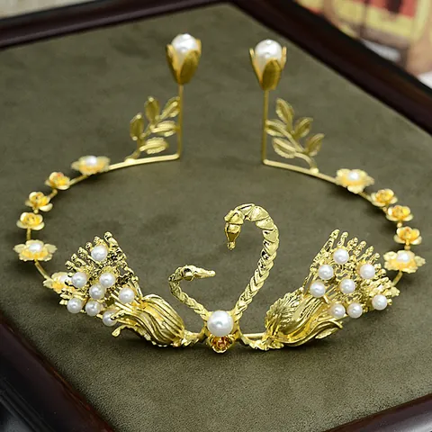 Swan Heart Shape Cake Topper Crown Alloy Faux Pearl Birthday Wedding Headpiece Tiara Decoration For Party Women Girls