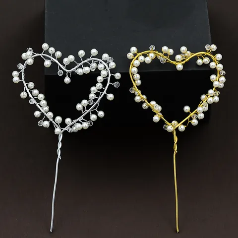 Elegantes herzförmiges Kuchendekor mit Künstliche Perlen und Kristallen aus Metalldraht Ideal für Hochzeit und Geburtstag zur Tortendekoration