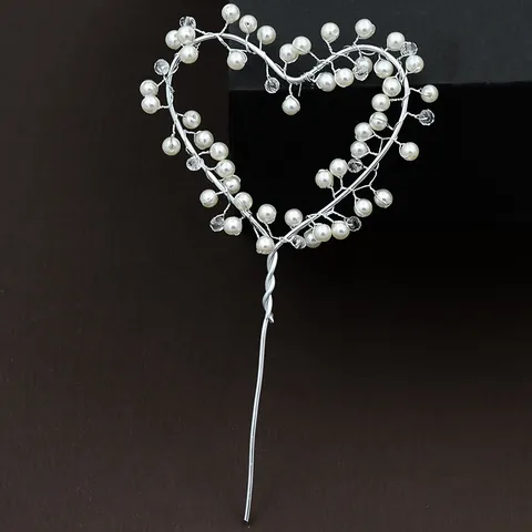 Elegantes herzförmiges Kuchendekor mit Künstliche Perlen und Kristallen aus Metalldraht Ideal für Hochzeit und Geburtstag zur Tortendekoration