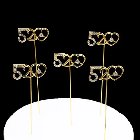 Gold Iron Metal Cake Topper With 520 Number Heart Design Rhinestone Decor For Valentine's Day Birthday Anniversary Party Cake Ornament