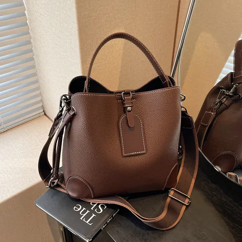 Borsa A Secchiello Da Donna In Pelle PU Vintage Grande Capacità Cuciture A Contrasto Borsa A Tracolla Con Ampia Tracolla In Tessuto