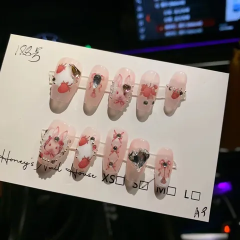 Handmade Pink Gradient Press On Nails Alice In Wonderland Theme Rabbit Strawberry Bowknot Design 3D Rhinestone Pearl Reusable False Nails For Women