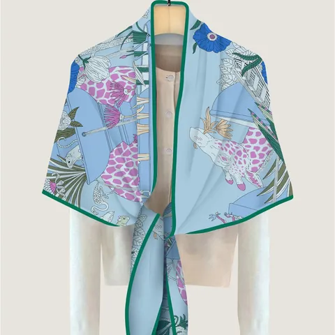 Women Vintage Bohemian Giraffe Illustration Print Triangular Satin Scarf Large Shawl Sun Protection Travel Decorative Wrap