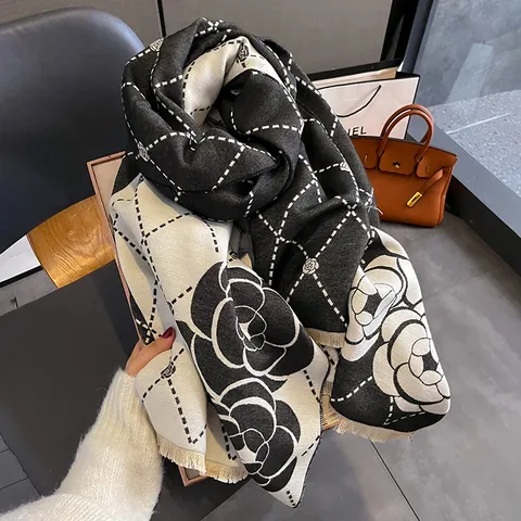 Sciarpa in Finto Cashmere con Motivo a Camelia Elegante Stampa a Griglia Scialle con Nappe Caldo Avvolgimento Invernale Donna Moda