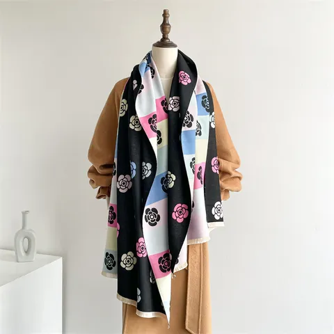 Sciarpa Donna con Stampa Floreale di Camelia Scialle Caldo in Imitazione Cashmere con Nappine Frange Righe Inverno Moda Wrap