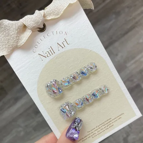 Unghie dei Piedi a Pressione Fatte a Mano Lussuose Viola Con Strass Ciondoli Gatto Farfalla Unghie Finte Lucide per Bellezza Piedi Donna