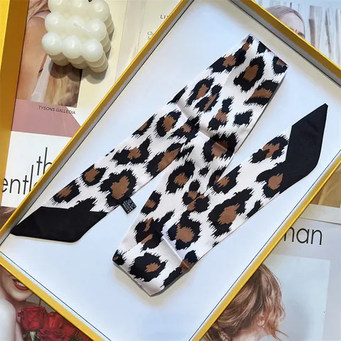 Classico Sciarpa Sottile in Raso con Stampa Leopardata per Donna Fashion Twilly Fascia per Capelli Nastro per Borsa