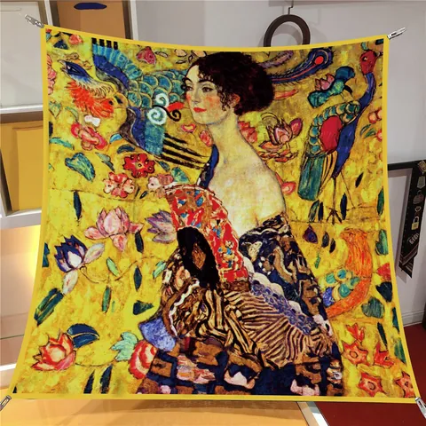 Pañuelo Cuadrado de Satén con Patrón Artístico de Klimt Dama con Abanico para Mujer Chal Decorativo Elegante Accesorio para el Cabello