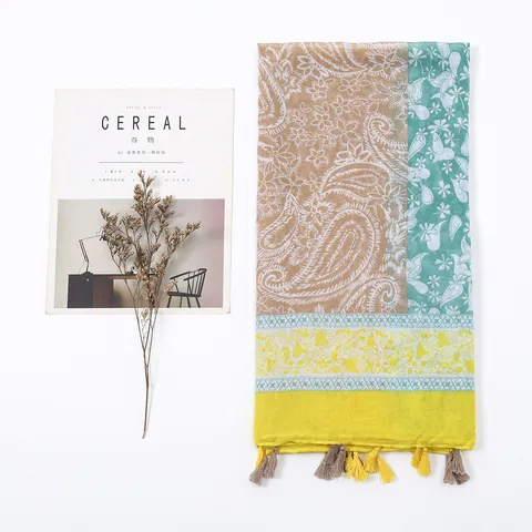 Women's Retro Paisley Floral Print Scarf Large Lightweight Tassel Shawl Bohemian Ethnic Retro Polyester Wrap For Travel Party
