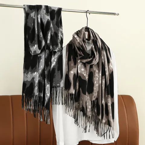Women Fashion Leopard Print Scarf Thickened Faux Cashmere Winter Shawl With Tassels Elegant Warm Wrap For Ladies