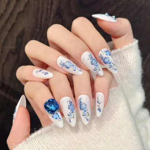 Uñas Postizas Stiletto Hechas a Mano Estilo Porcelana Flores Azules Con Strass Uñas Largas Almendra Para Mujer Decoración