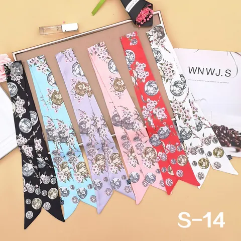 Foulard Twilly in Raso con Stampa Floreale Vintage e Ritratto Donna Elegante Sciarpa Stretta Fascia per Capelli Decorazione Borsa