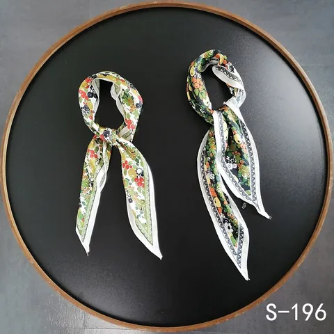 Pañuelo de Satén Vintage Con Estampado Floral Y Frutas Para Mujer Bufanda Larga de Rombos Diadema Artística Decorativa