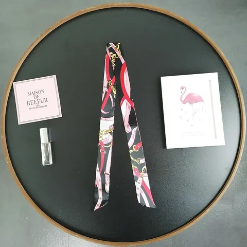 Women's Satin Twilly Scarf Elegant Printed Narrow Bag Ribbon Long Handle Wrap Scarf Hair Tie Neck Scarf Fashion Accessory