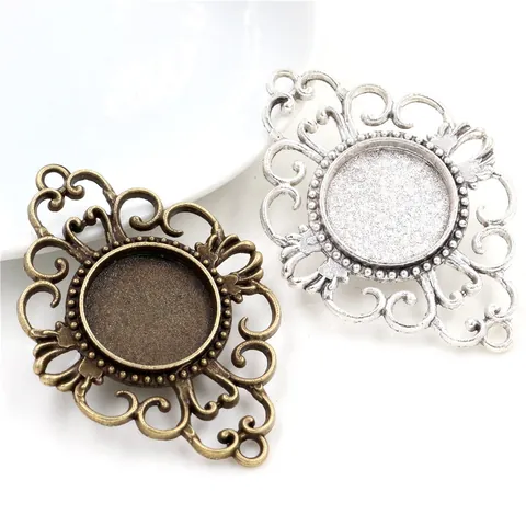 Vintage Alloy Pendant Tray Bezel Settings Antique Bronze Silver Hollow Flower Cabochon Base For DIY Necklace Jewelry Making Findings