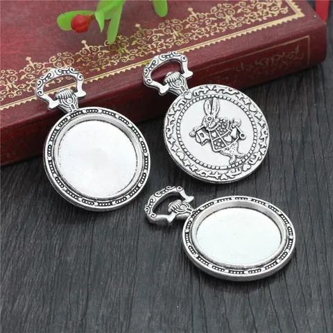 Base de Pendentif Ronde en Alliage de Zinc Antique Forme Montre à Gousset pour Création de Bijoux DIY Relief Lapin Alice Bronze Argent