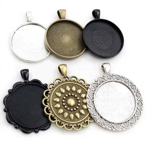 DIY Round Alloy Pendant Bezel Trays Cabochon Base Settings Vintage Hollow Lace Flower Pattern For Jewelry Making Metal Findings