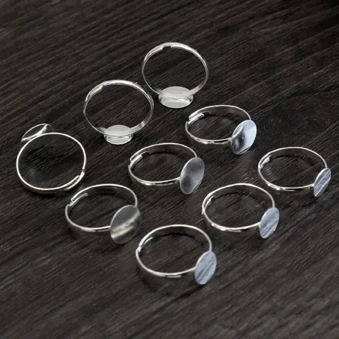 Basi per Anelli in Ferro Argento Regolabili con Vassoio Tondo Piatto per Gioielli Fai da Te Componenti per Anelli Artigianali Vintage
