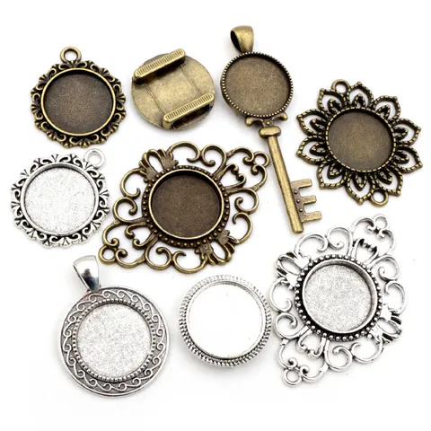 Vintage Alloy Pendant Tray Bezel Settings Antique Bronze Silver Hollow Flower Cabochon Base For DIY Necklace Jewelry Making Findings