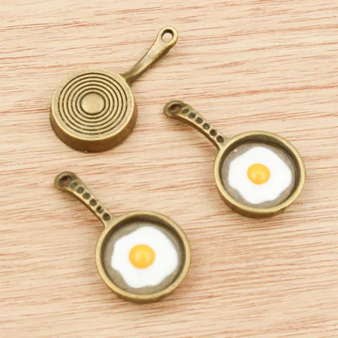 Alloy Frying Pan Fried Egg Charms For Jewelry Making DIY Craft Bracelet Necklace Antique Silver Bronze Simulation Pendant
