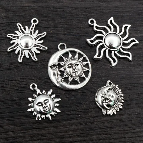 Antique Silver Zinc Alloy Sun Moon Pendant For DIY Jewelry Making Necklaces Bracelets Earring Findings Retro Celestial Charm