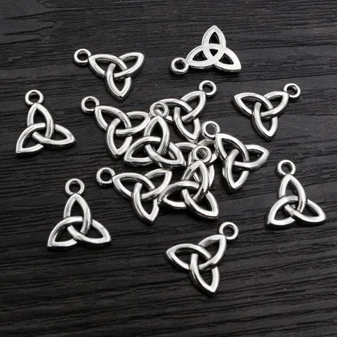 Antique Silver Alloy Celtic Knot Triquetra Pendant For DIY Jewelry Making Necklace Bracelet Vintage Geometric Accessory