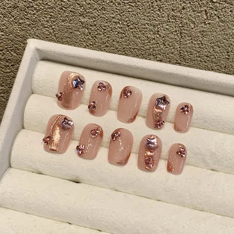 Handmade Pink Blush Press-on Nails Short Coffin Shape Rhinestone Star Glitter Decorative Nail Art Patch For Women