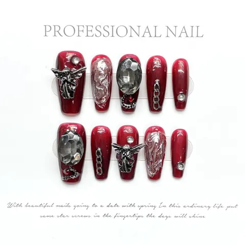 Handgefertigte Nägel Zum Aufdrücken Dark Lolita Weinrot Engel Relief Strass Metallkette Gothic Stil Lange Sarg Maniküre
