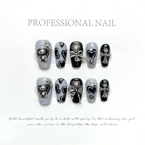 Handgemachte Press On Nails Grau Schwarz Cool Girl Coffin Kunstnägel Legierung Bär Kreuz Strass Zubehör Mode Für Damen