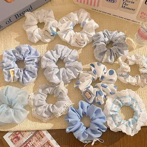 Chouchous Cheveux Femmes Bleu Blanc Pois Carreaux Frais Doux Dentelle Floral Nœud Élastiques Cheveux Accessoires Mode