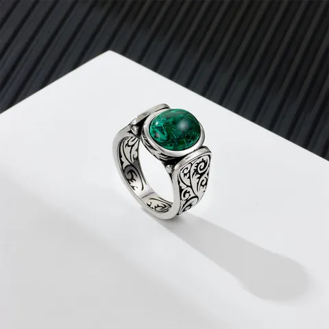Herren Vintage Edelstahl Malachit Ring Retro Graviertes Rankenmuster Grüner Naturstein Fingerring Schmuck Zubehör Geschenk