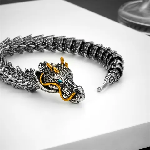 Retro Copper Dragon Head Bracelet For Men 3D Dragon Scale Design Gold Silver Two Tone Jewelry Personalized Masculine Accessory