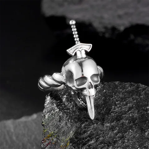 Bague Homme en Acier Inoxydable Tête de Mort et Épée Vintage Gothique Punk Rock Anneau Torsadé Bijoux Cadeau