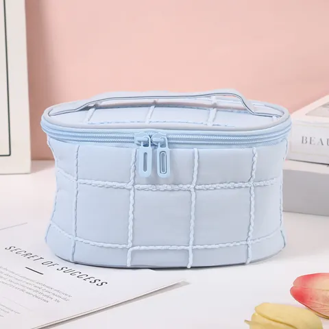 Women Fashion Quilted Cloud Makeup Bag Large Capacity Grid Toiletry Storage Wash Bag With Handle Dual Zipper For Travel Home