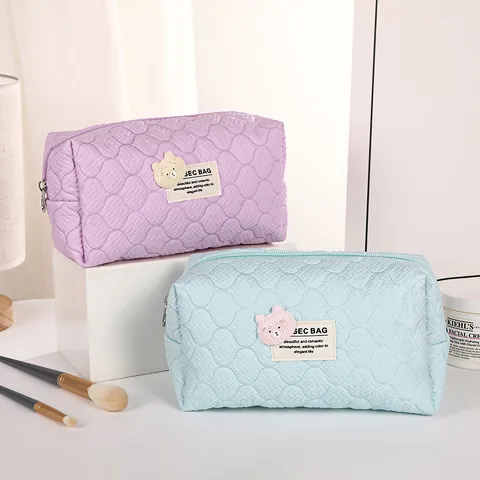 Gesteppte Bären Kosmetiktasche Süße Tragbare Kosmetik Aufbewahrungstasche Für Reisen Damen Hochwertige Blasenstruktur Kulturbeutel