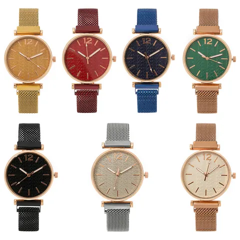 Damen Quarzuhr Mit Edelstahl Milanaise Armband Magnetschnalle Blattmuster Zifferblatt Legierung Gehäuse Analoge Armbanduhr