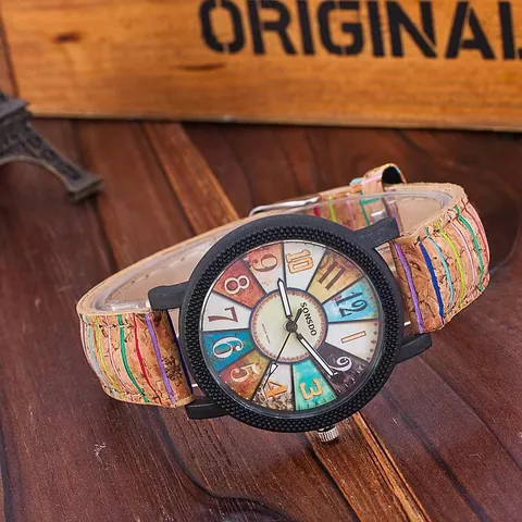 Vintage Wood Grain Pattern Quartz Watch For Women With Faux Leather Strap Artistic Multicolored Dial Casual Retro Wristwatch