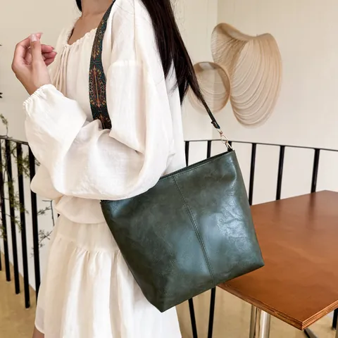 Vintage Große Kapazität PU Leder Hobo Tasche Für Damen Breiter Ethno Muster Gurt Umhängetasche Schultertasche Handtasche