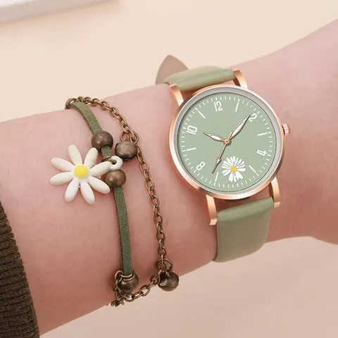 Women's Casual Quartz Watch Minimalist Daisy Pattern Dial PU Leather Strap Vintage Ladies Wristwatch Fashion Accessory