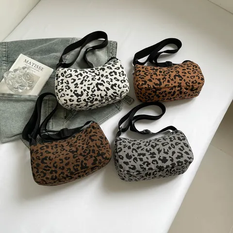 Women Leopard Print Corduroy Shoulder Bag Large Capacity Vintage Crossbody Bag Adjustable Strap Trendy Hobo Bag Daily Tote