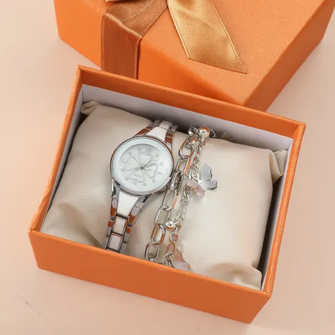 Orologio al Quarzo da Donna Set Bracciale Farfalla Lega Tonalità Argento Quadrante Quadrifoglio Gioielli Strass per Regalo Moda