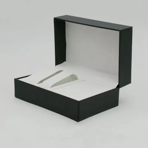 Caja de Almacenamiento de Relojes y Joyas de Cuero PU Minimalista Textura de Lichi Caja de Embalaje de Regalo Para Anillos Collares Pulseras Relojes Con Almohada