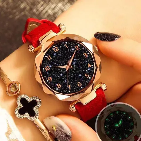 Montre à Quartz pour Femmes Cadran Ciel Étoilé et Ensemble Bracelet Trèfle Boîtier Or Rose Bracelet en Similicuir Cadeau