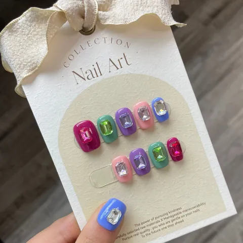 Handmade Press On Nails Colorful Rainbow Gem Rhinestone Inlaid False Nails Full Cover Square Round Artificial Nails For Women