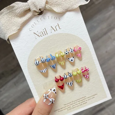 Uñas Postizas de Resina Hechas a Mano Diseño de Bikini 3D Cool Sexy Creativo Forma Stiletto Uñas Artificiales Mujer