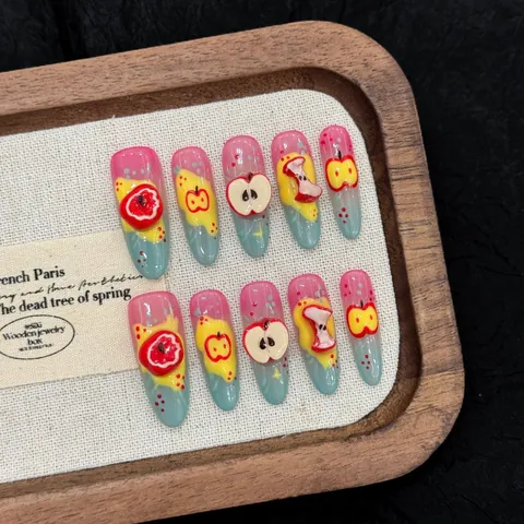 Faux Ongles Faits à la Main Ovale Long Design Pomme 3D Dégradé Rose Bleu Ongles Artificiels d'été Pour Femmes